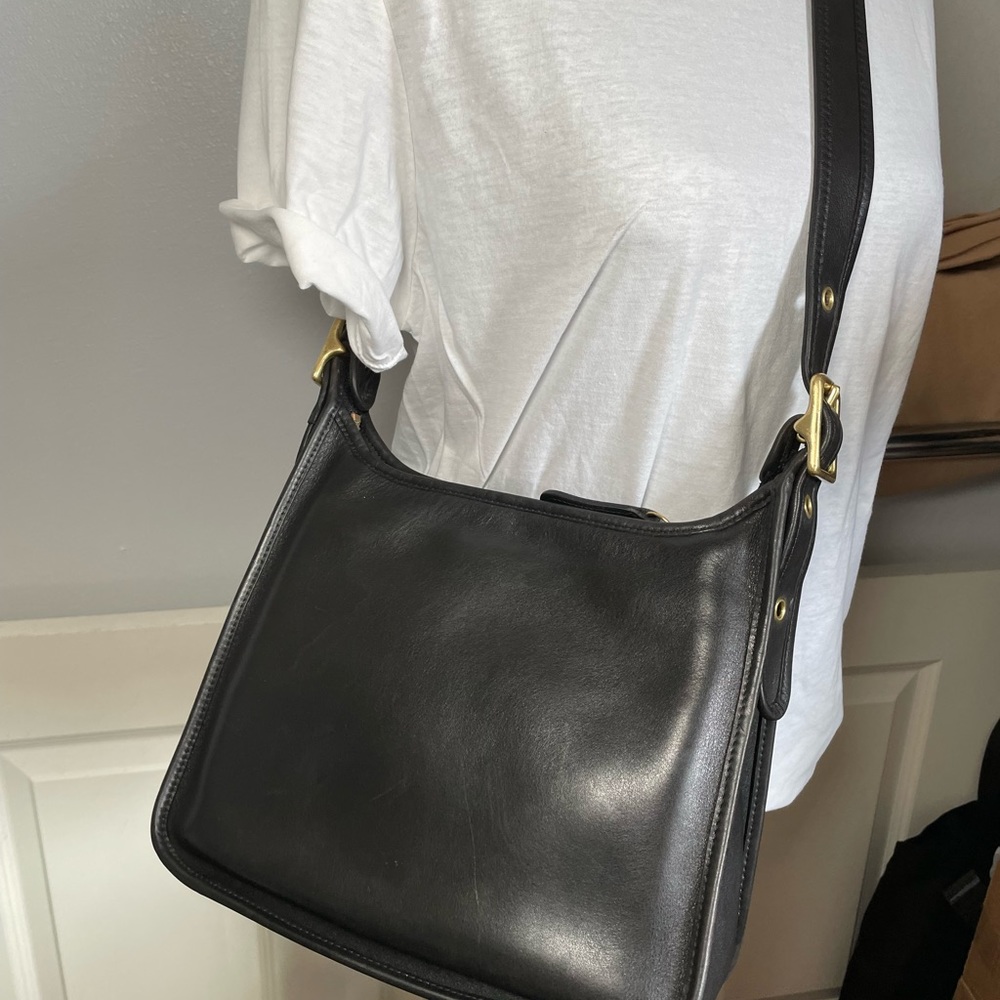 Vintage coach crossbody bag— reduced price